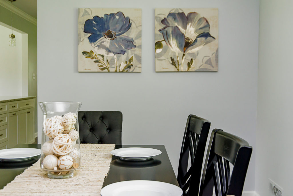 03_Dining Room