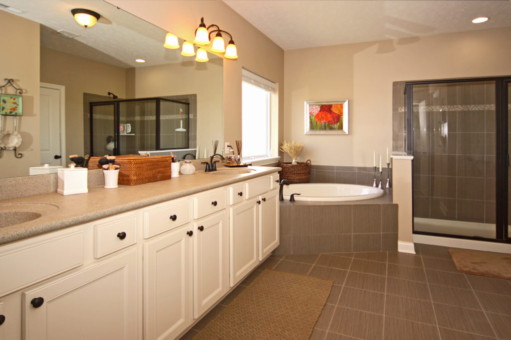 15 Master Bathroom