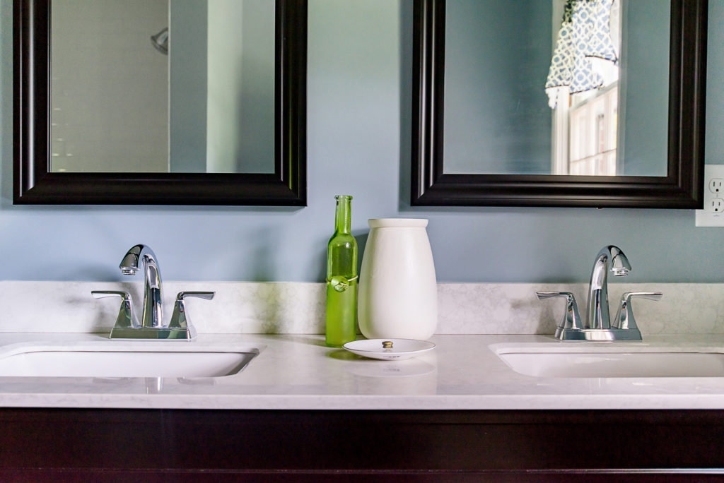 26_Bathroom 1