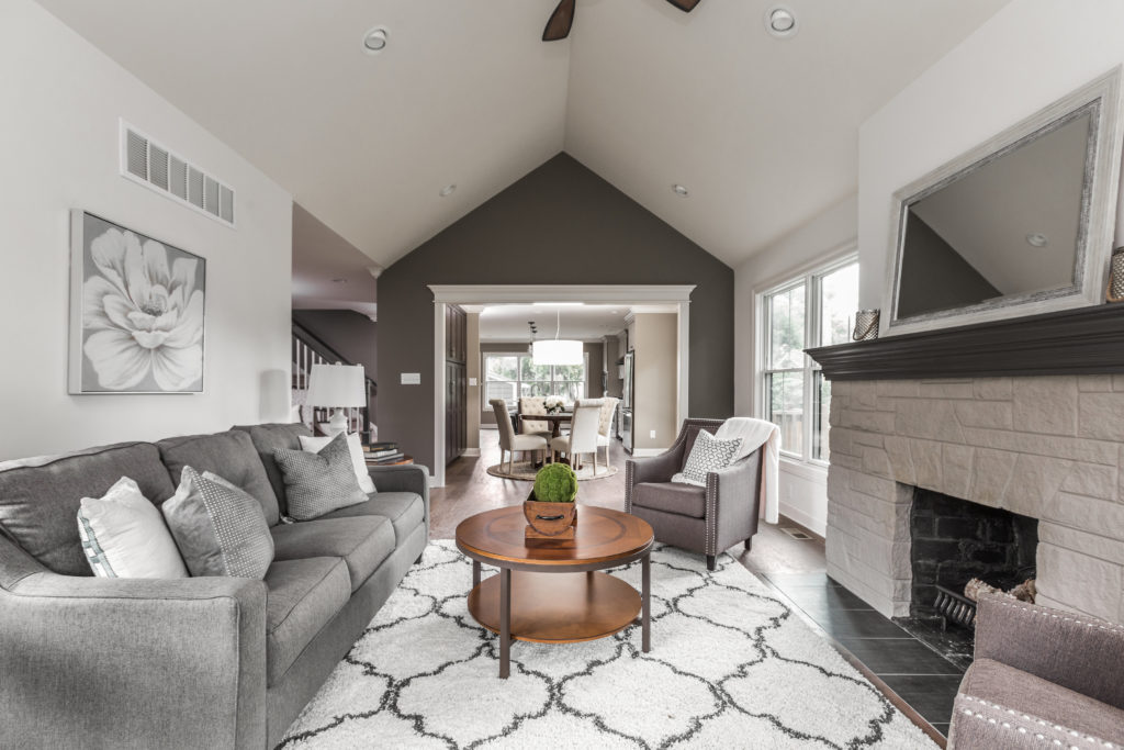 View More: https://thehomeaesthetic.pass.us/5425-n-delaware