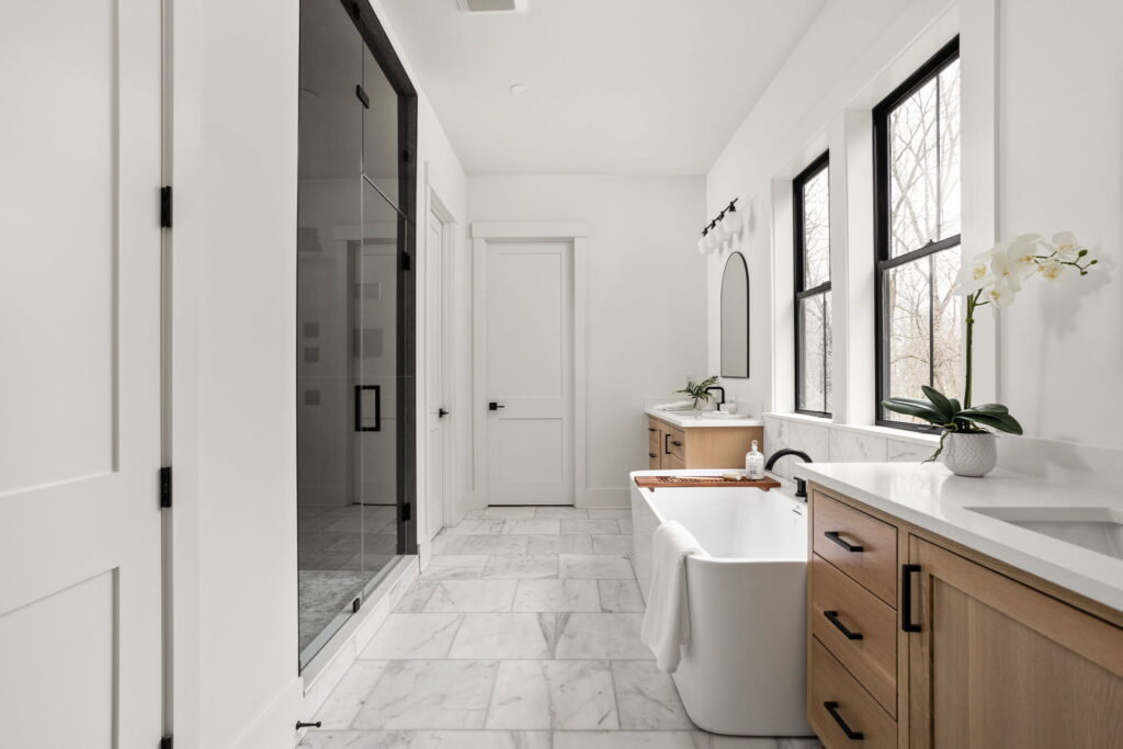 21-web-or-mls-5250US-421-36